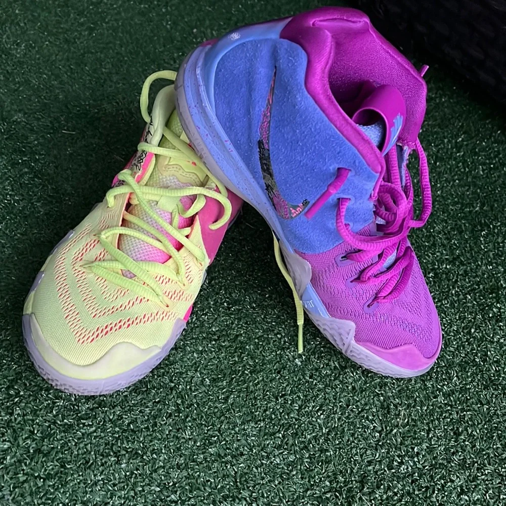 Kyrie 4 ‘confetti’